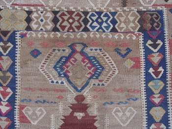 erzurim kilim detail